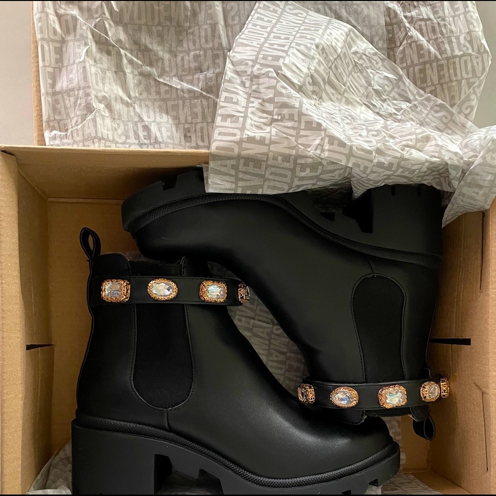 Steve Madden Booties